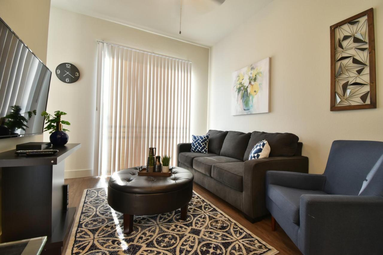 Ga Living Suites - Knox District Uptown ダラス エクステリア 写真