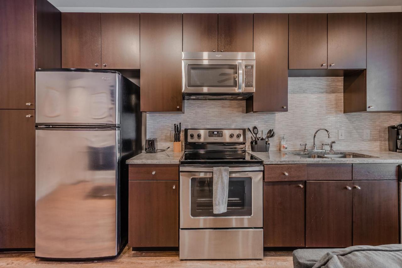 Ga Living Suites - Knox District Uptown ダラス エクステリア 写真