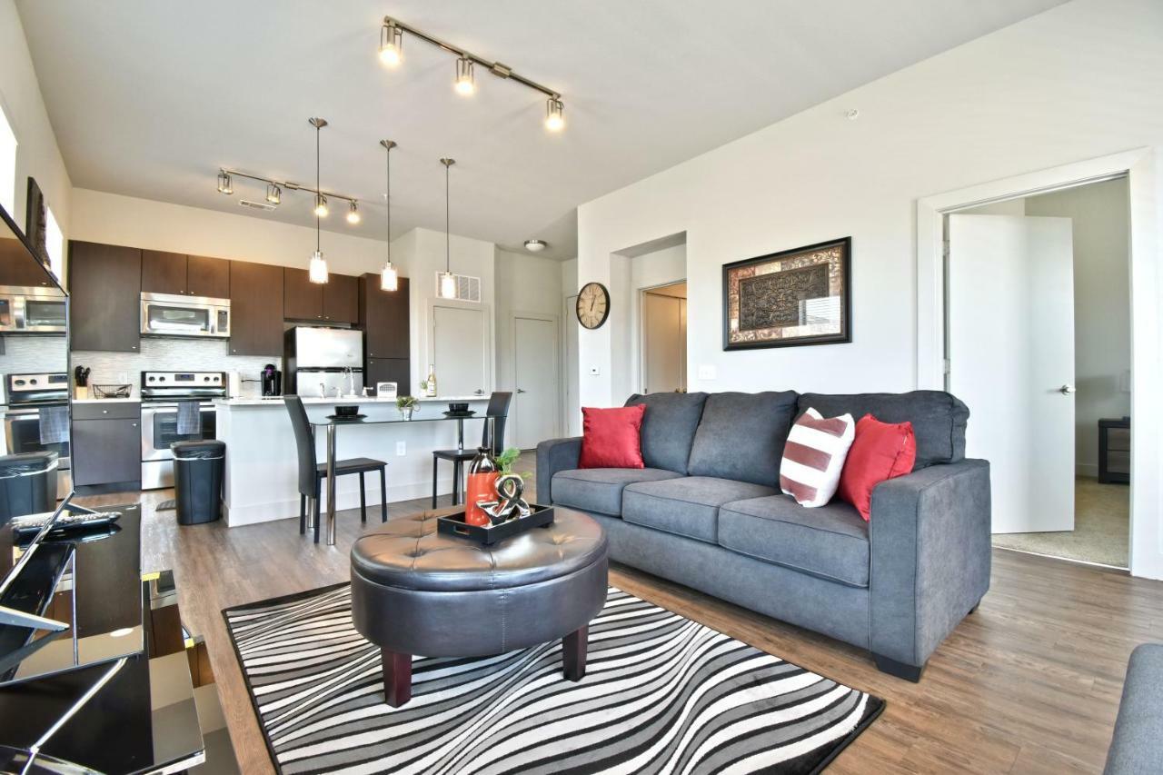 Ga Living Suites - Knox District Uptown ダラス エクステリア 写真