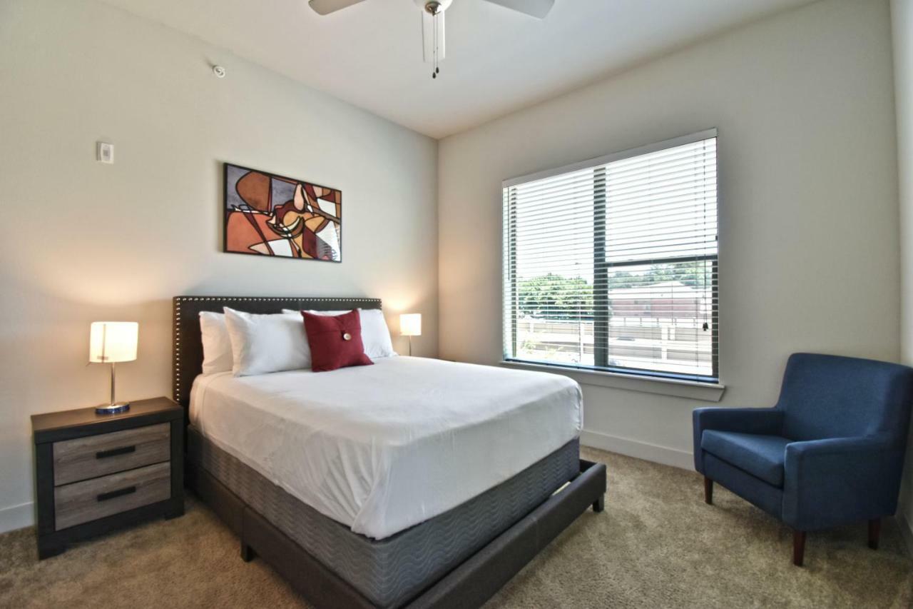 Ga Living Suites - Knox District Uptown ダラス エクステリア 写真