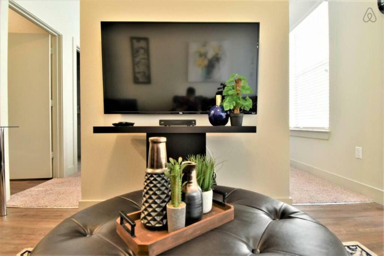 Ga Living Suites - Knox District Uptown ダラス エクステリア 写真