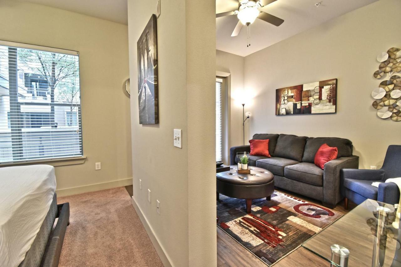 Ga Living Suites - Knox District Uptown ダラス エクステリア 写真