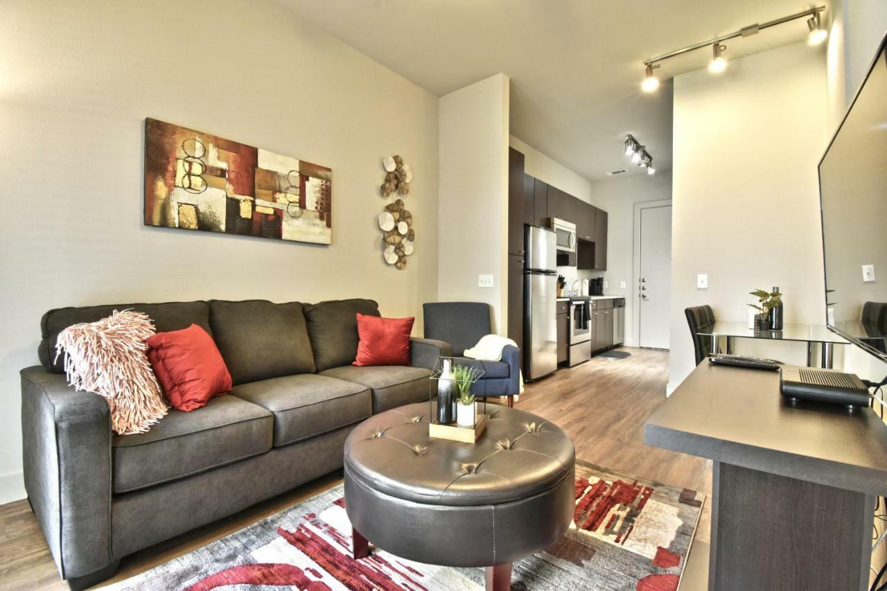 Ga Living Suites - Knox District Uptown ダラス エクステリア 写真