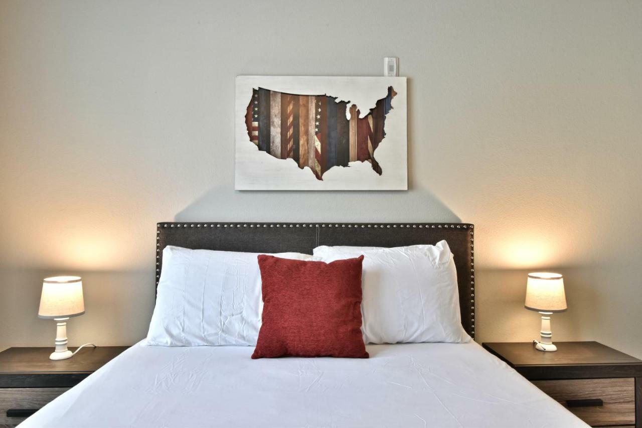 Ga Living Suites - Knox District Uptown ダラス エクステリア 写真