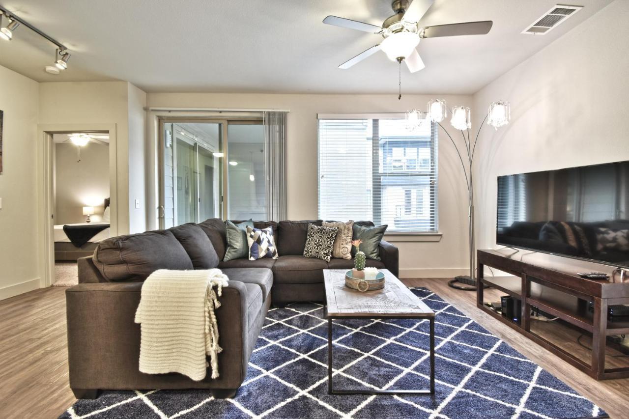 Ga Living Suites - Knox District Uptown ダラス エクステリア 写真